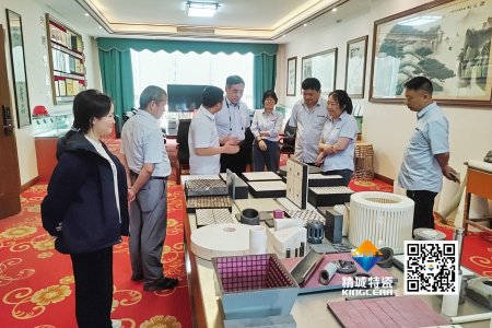 清华大学潘伟教授到访尊龙凯时特瓷，共探先进陶瓷生长新机缘